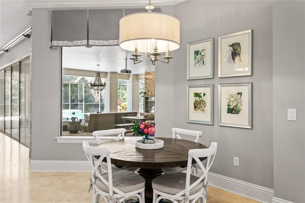 Chandelier, Dining room, Interior