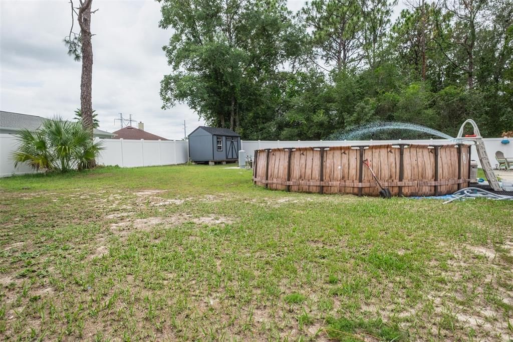 Backyard, Exterior