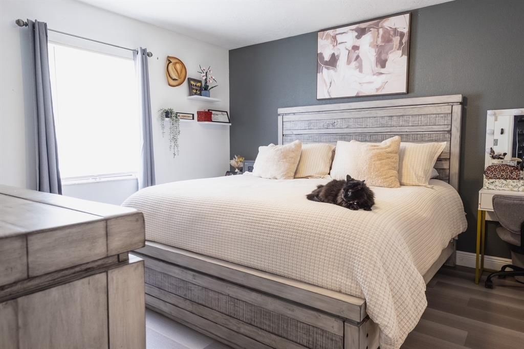 Bedroom, Interior, Wood Texture Flooring