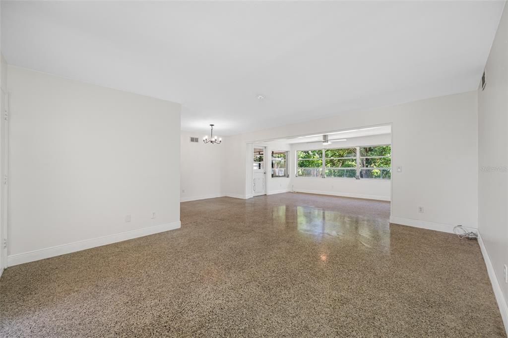 Chandelier, Empty room, Interior