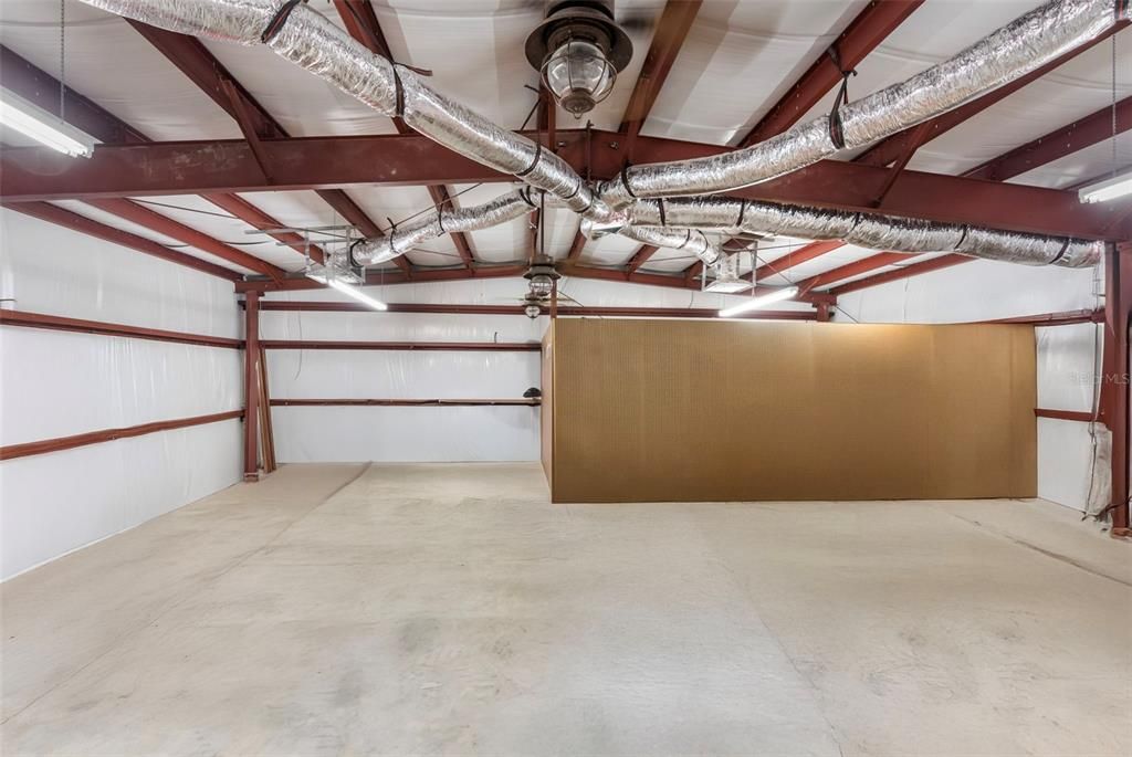 Garage, Interior
