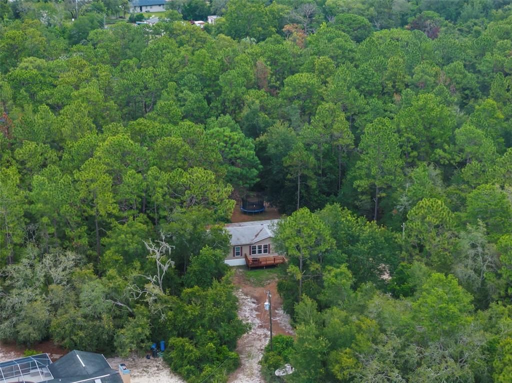 Exterior, Drone