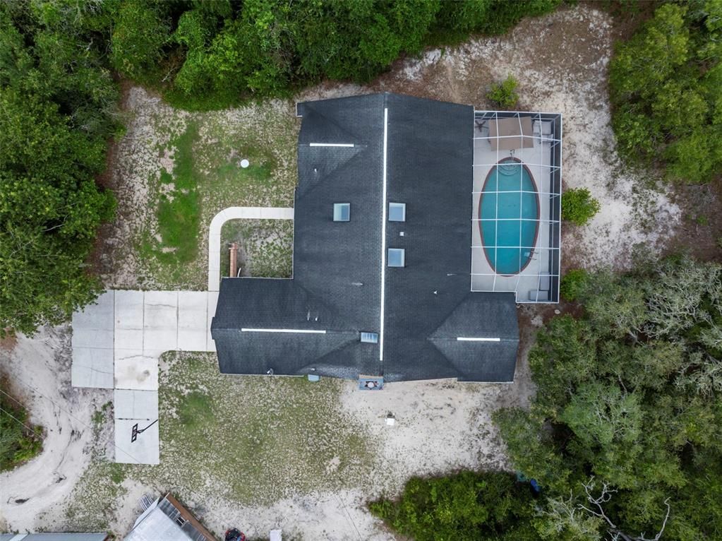 Exterior, Drone