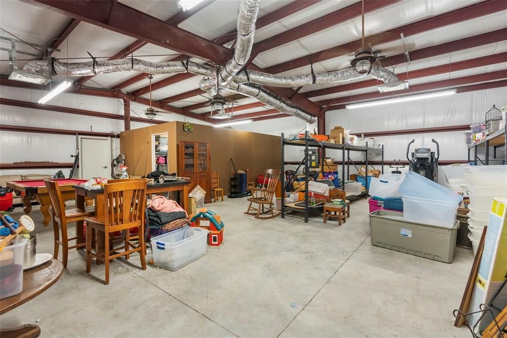Garage, Interior