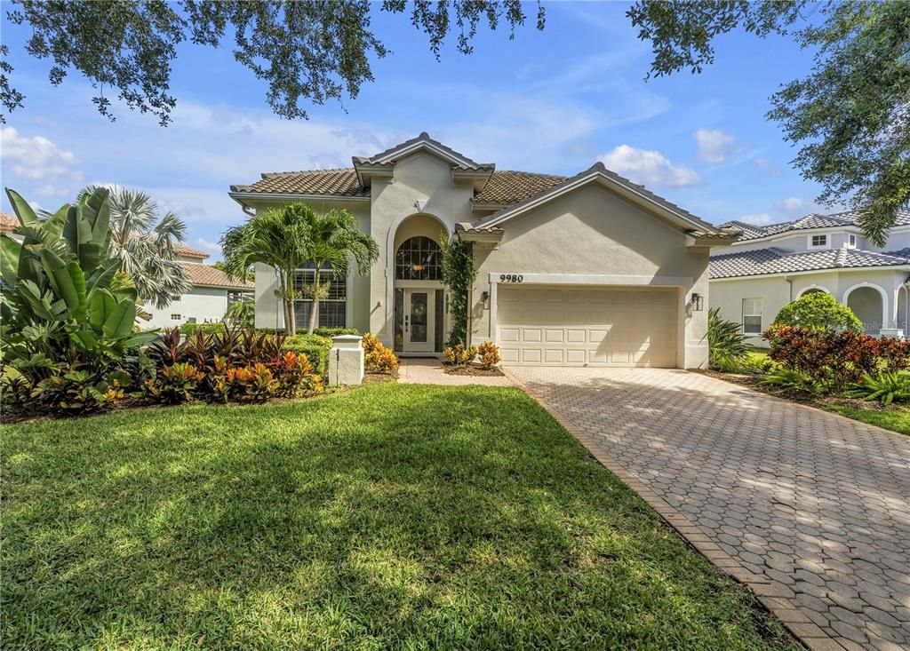 Attached, Backyard, Exterior, Facade, Mediterranean