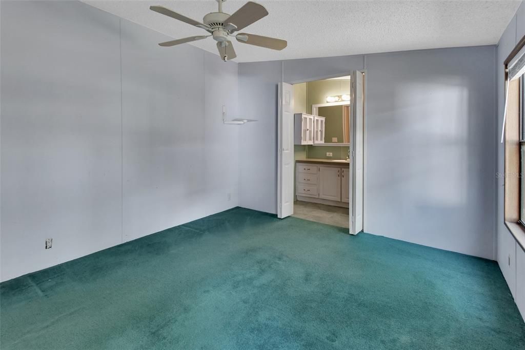 Bathroom, Empty room, Interior