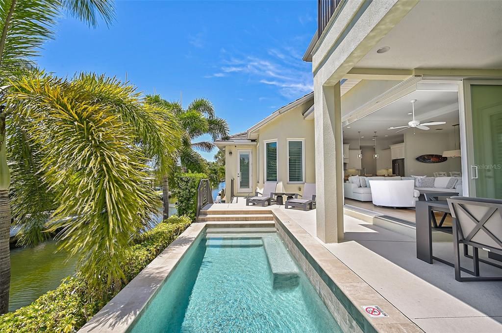 Exterior, Pool, Water