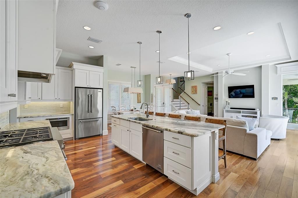 Interior, Kitchen, Living room, Pendant Lights, Recessed Lighting, Stainless Steel Appliances, Wood Texture Flooring