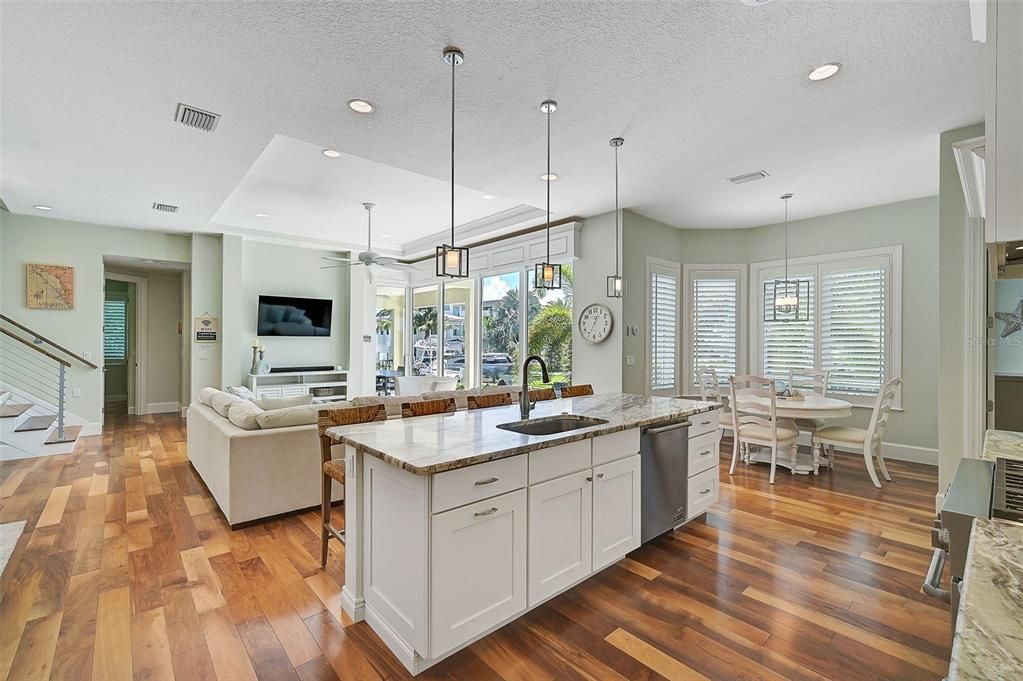 Dining room, Interior, Kitchen, Living room, Pendant Lights, Recessed Lighting, Wood Texture Flooring
