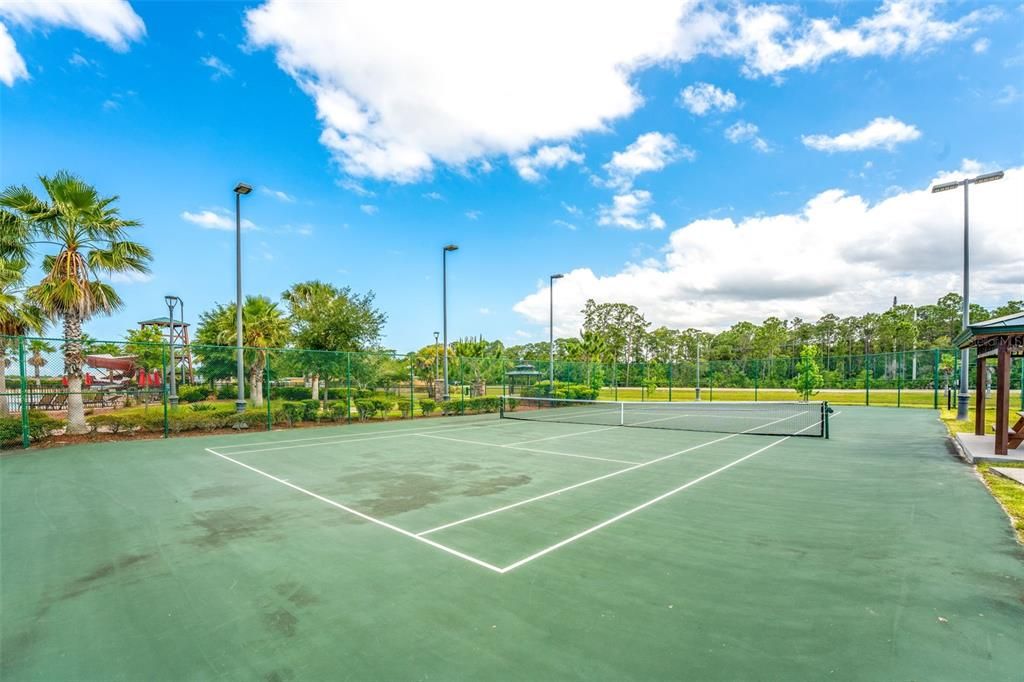 Exterior, Tennis Courts
