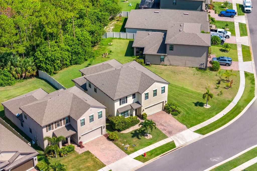 Exterior, Drone