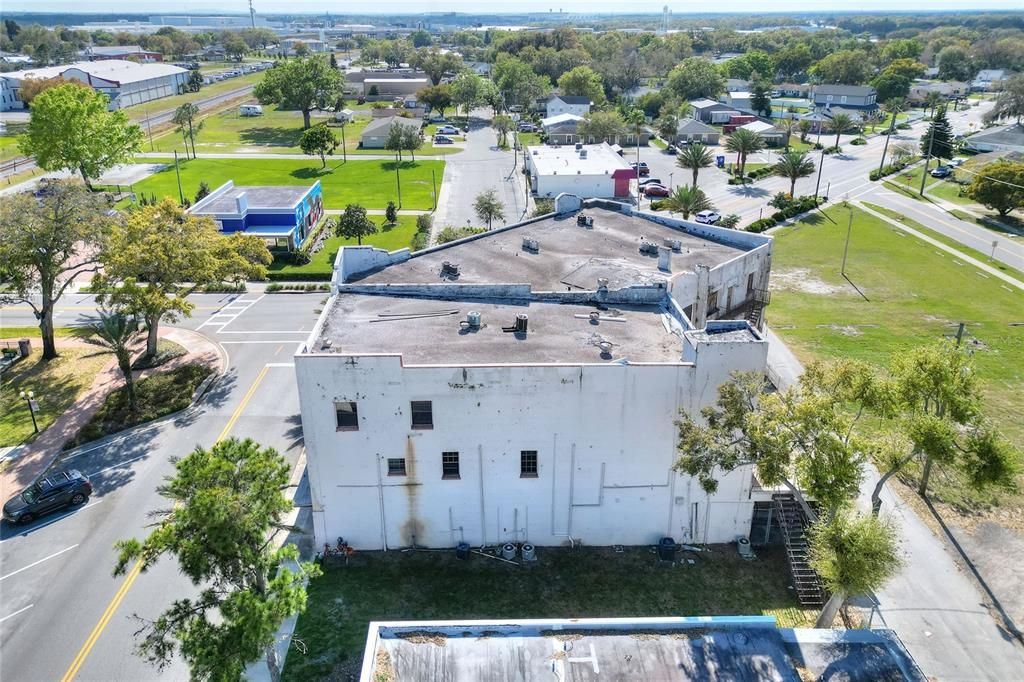 Exterior, Drone