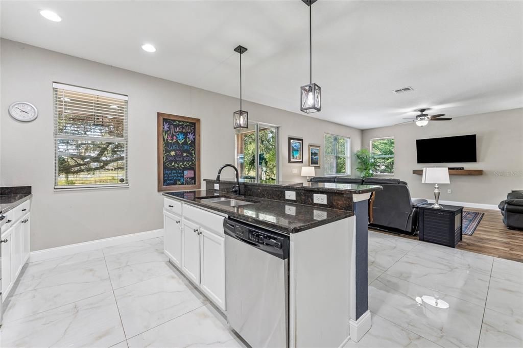 Interior, Kitchen, Living room, Marble, Pendant Lights, Recessed Lighting