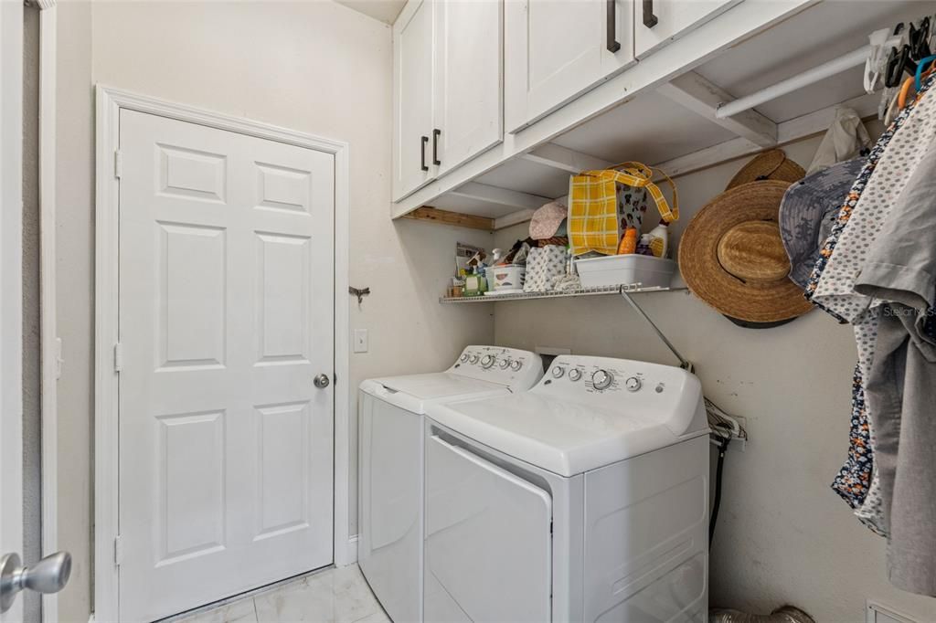 Interior, Washer