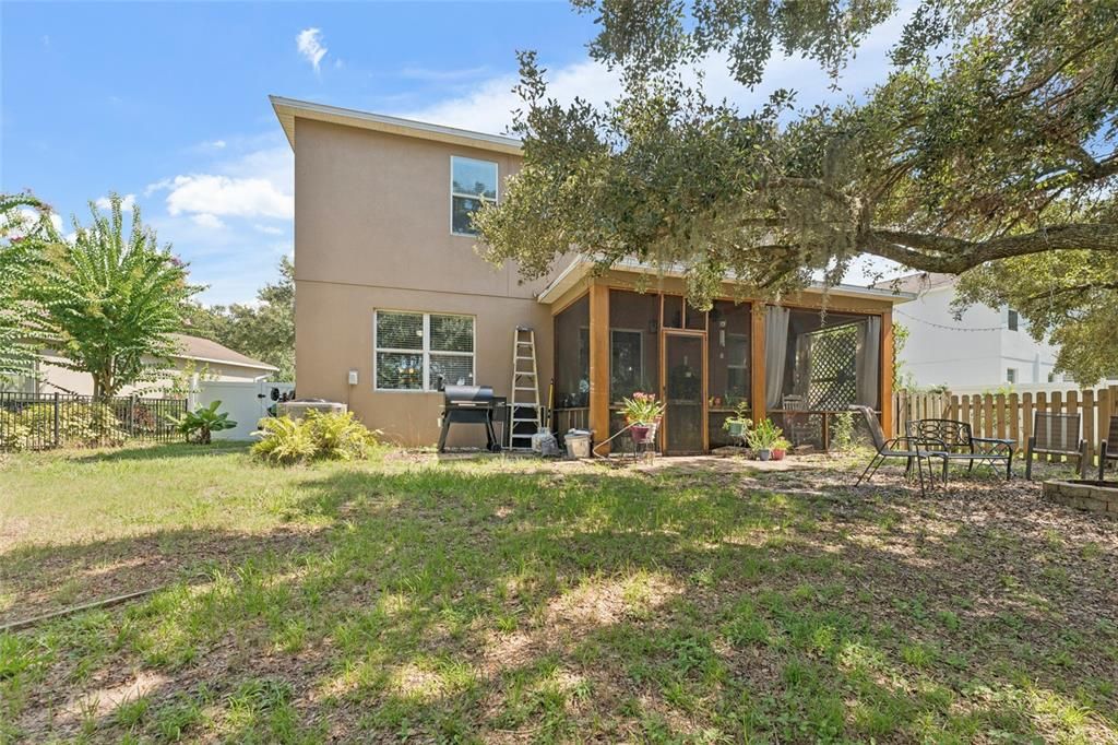 Backyard, Exterior