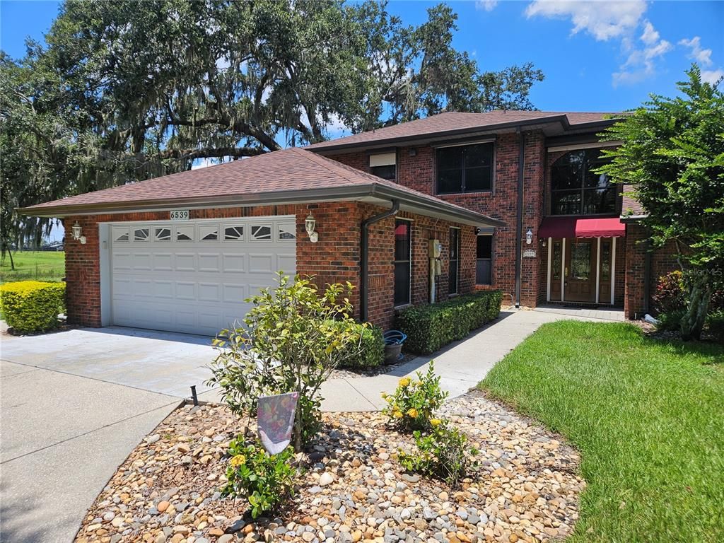 Attached, Exterior, Facade, Brick Facade, Ranch