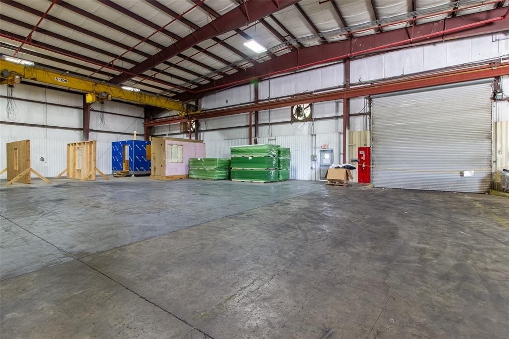 Garage, Interior