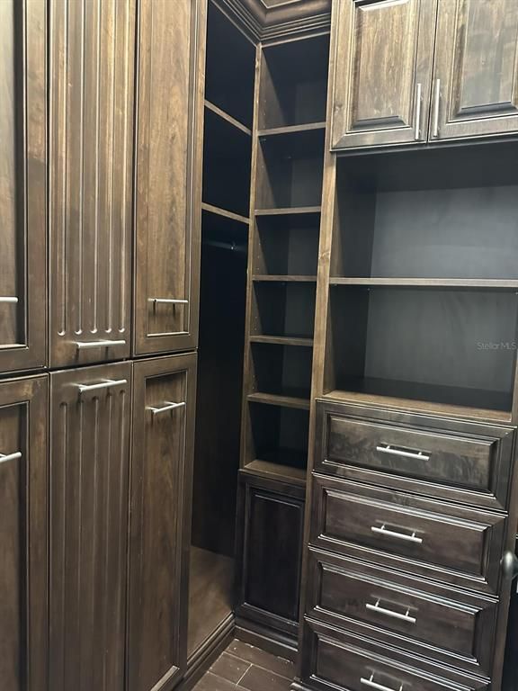 Interior, Walk-in Closets