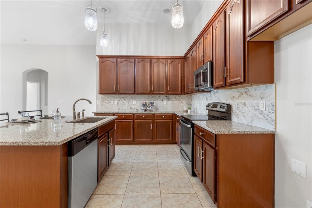 Interior, Kitchen, Marble Walls, Pendant Lights