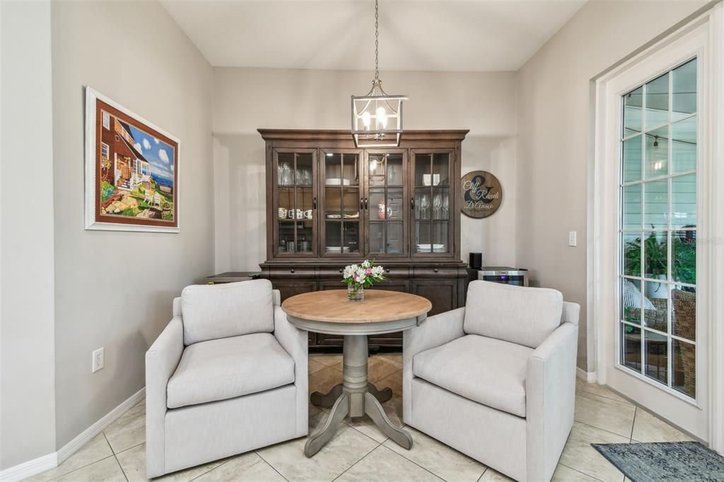 Dining room, Interior, Pendant Lights