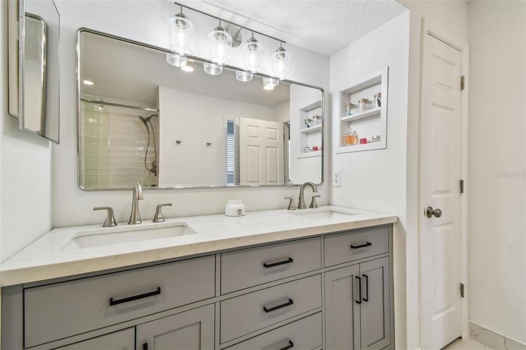 Bathroom, Dual Sink Vanities, Interior