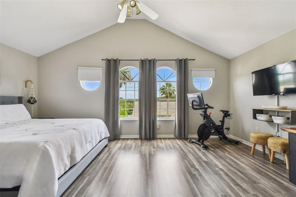 Bedroom, Fitness Equipment, Interior, Wood Texture Flooring
