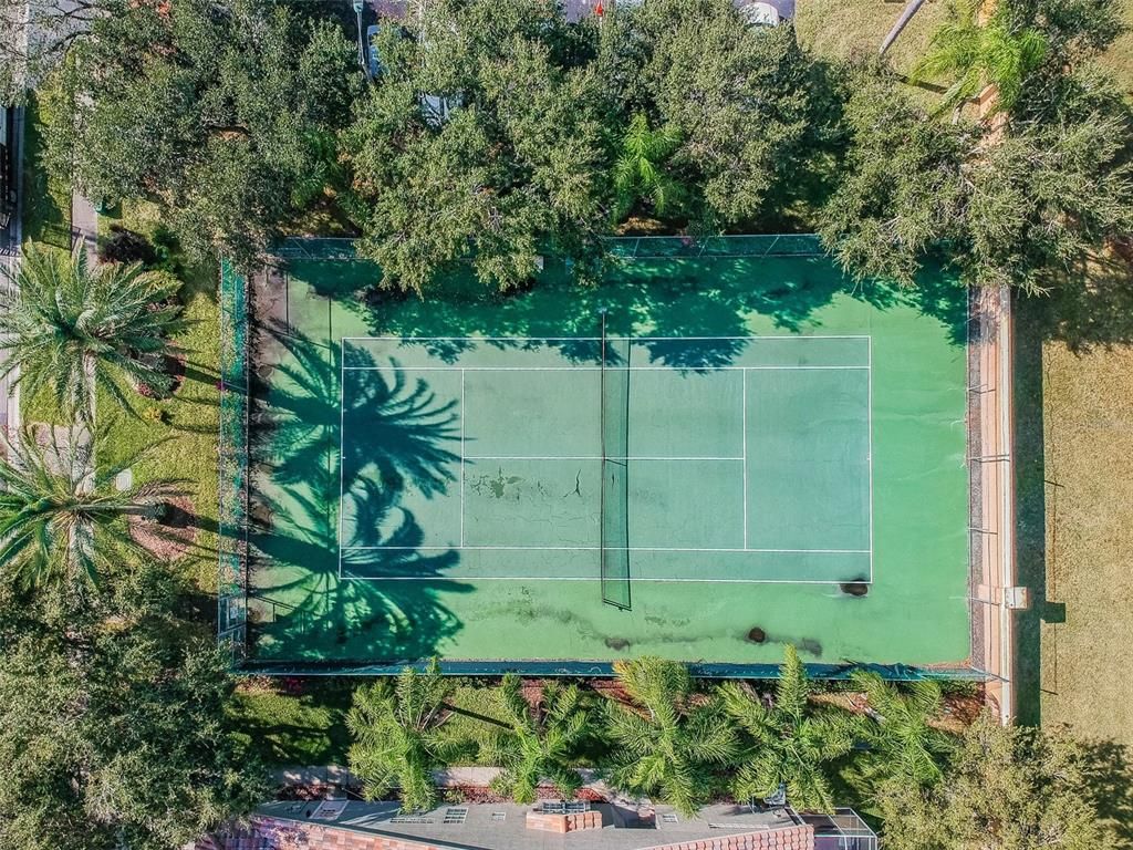 Exterior, Drone