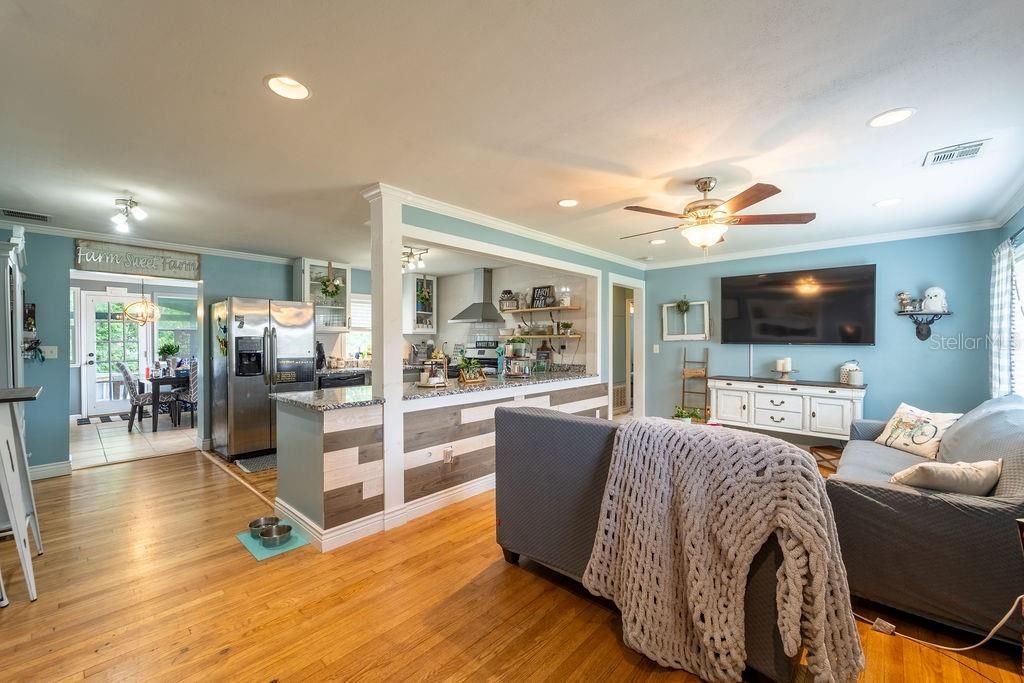 Interior, Kitchen, Recessed Lighting, Wood Texture Flooring