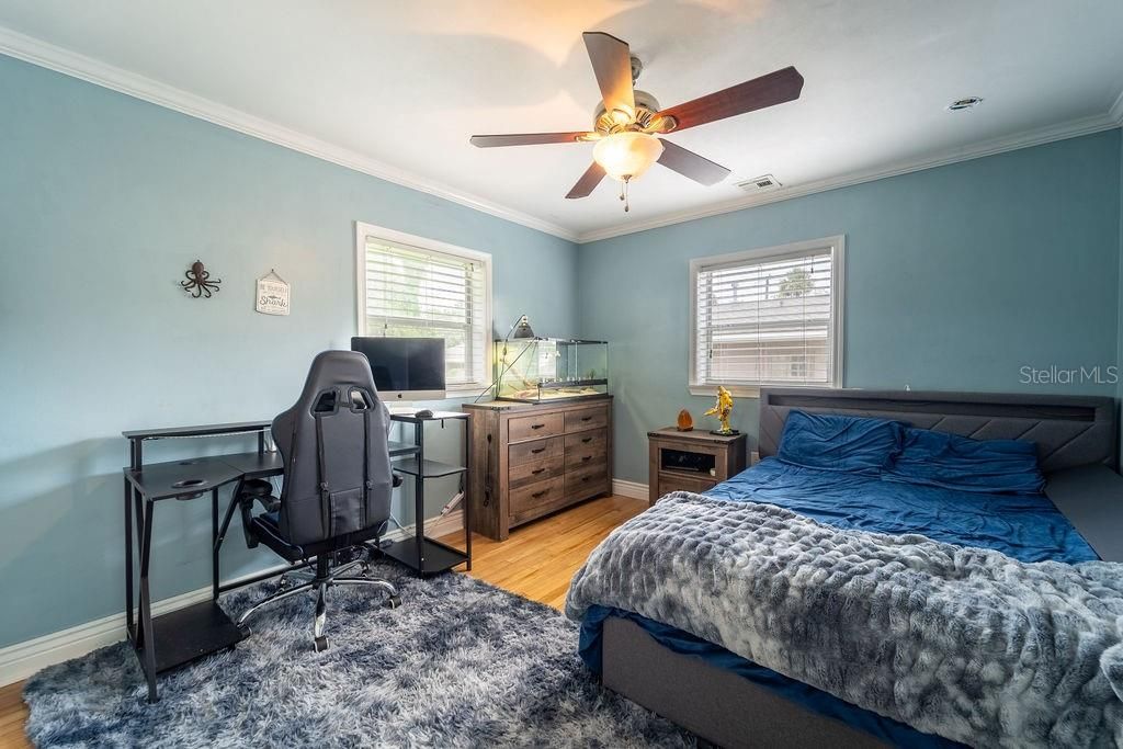 Bedroom, Home Office, Interior, Wood Texture Flooring