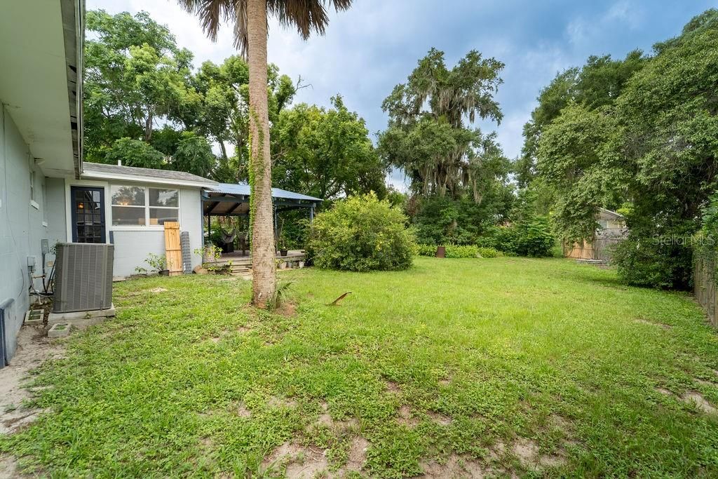 Backyard, Exterior
