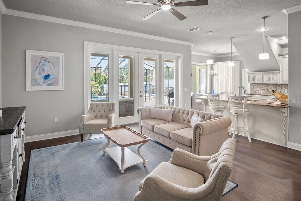 Interior, Kitchen, Living room, Pendant Lights, Wood Texture Flooring