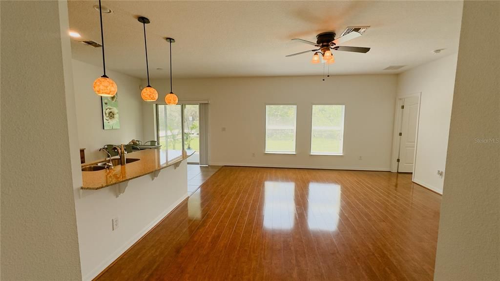 Empty room, Interior, Pendant Lights, Wood Texture Flooring