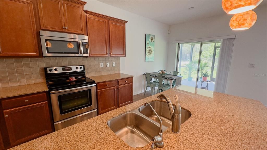 Dining room, Interior, Kitchen, Stainless Steel Appliances
