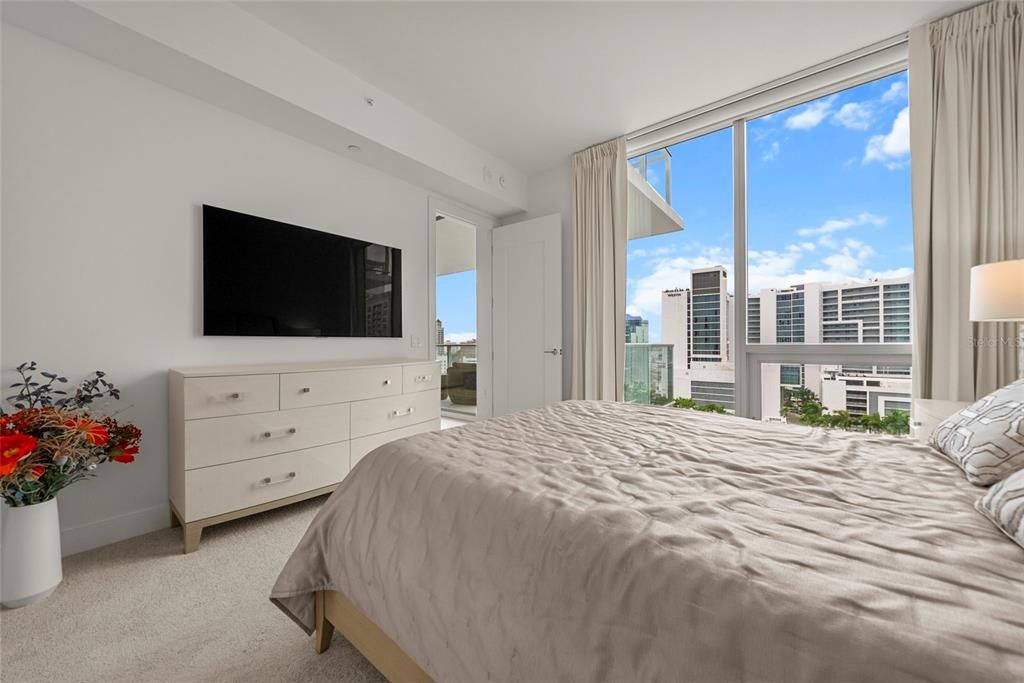 Bedroom, Interior, Water