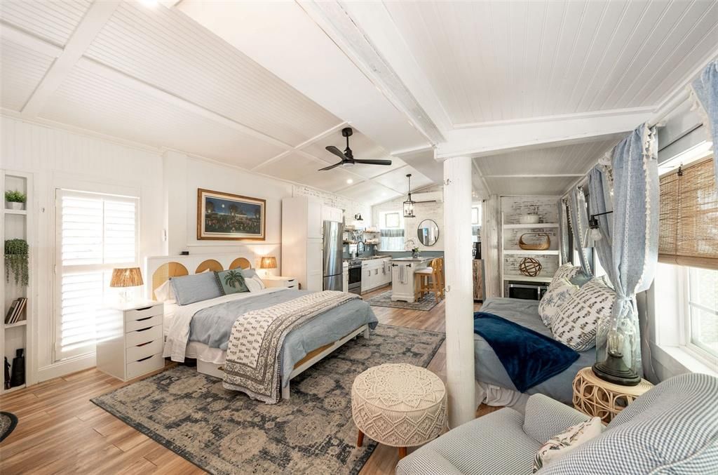 Bedroom, Interior, Kitchen, Wood Texture Flooring