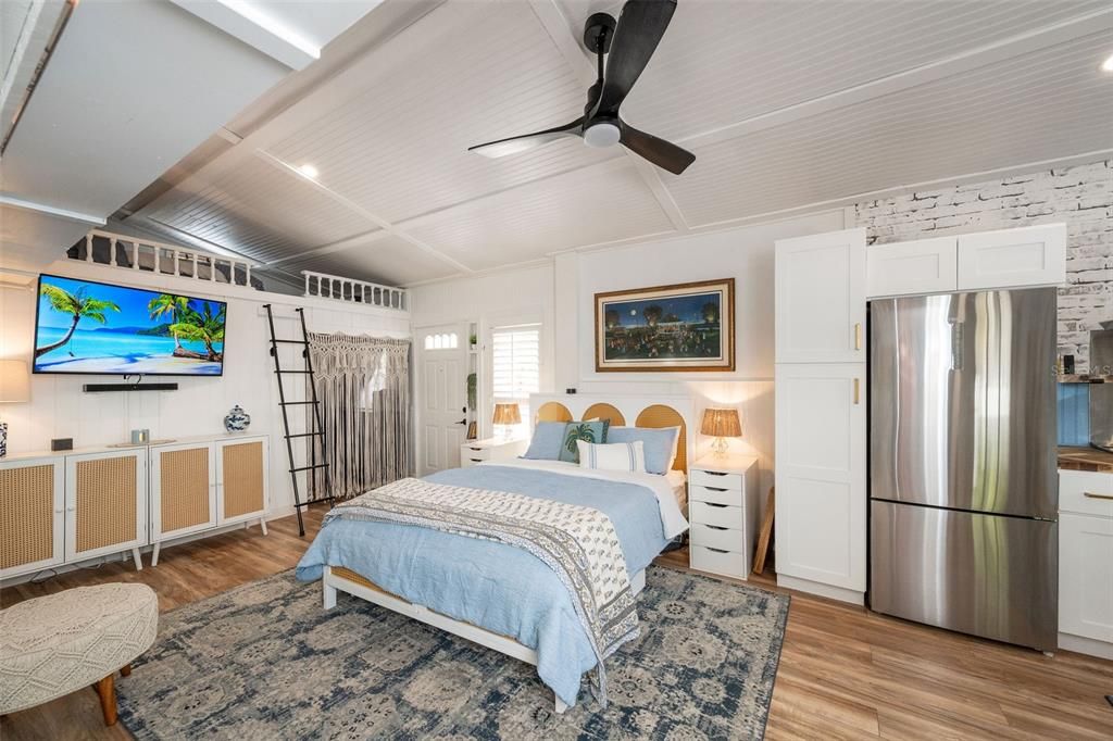 Bedroom, Interior, Recessed Lighting, Stainless Steel Appliances, Wood Texture Flooring