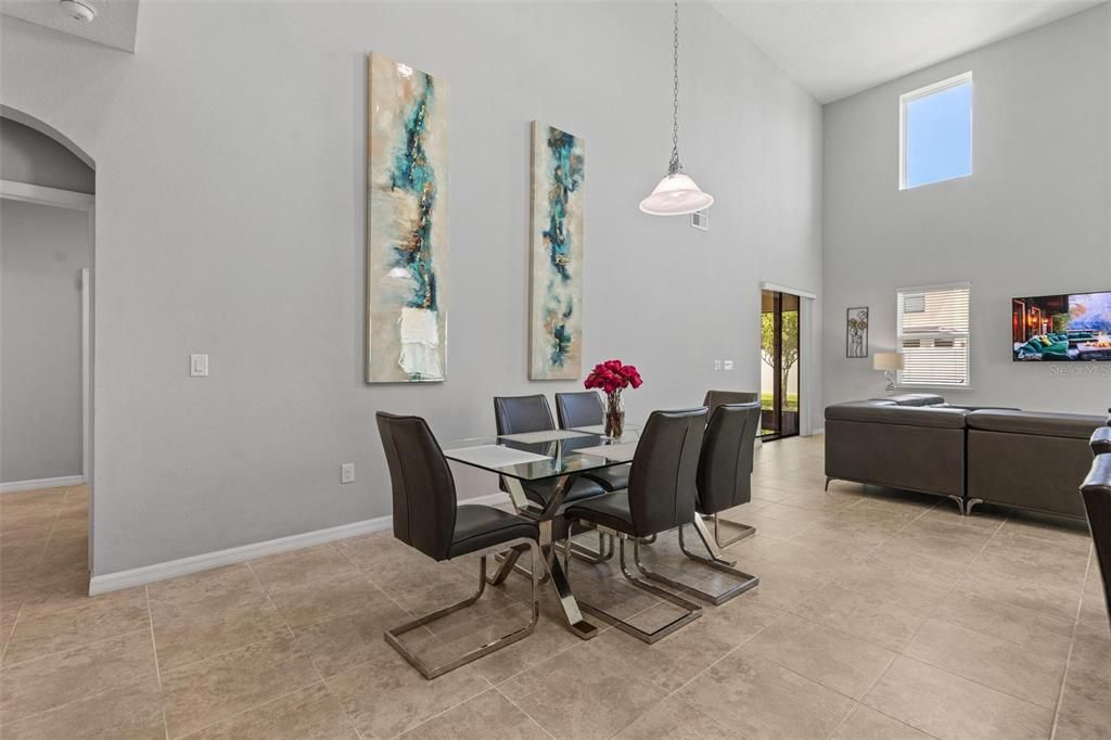 Dining room, Interior, Living room, Pendant Lights