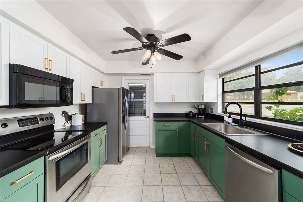 Interior, Kitchen, Stainless Steel Appliances