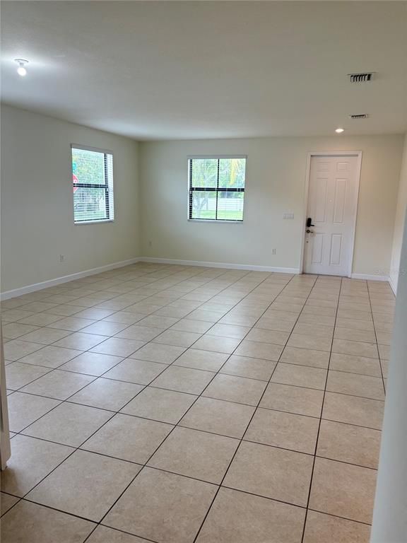 Empty room, Interior, Recessed Lighting