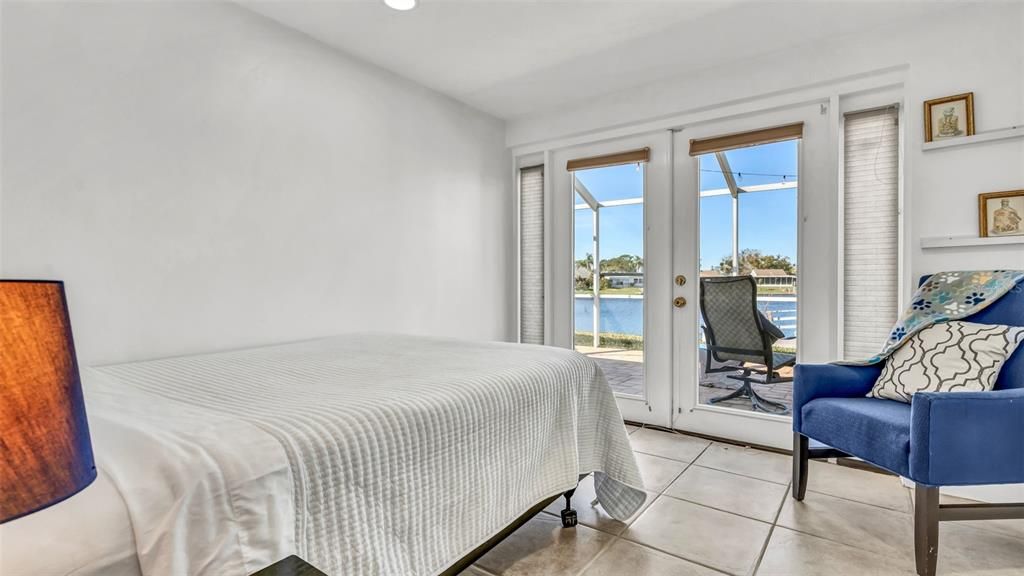 Bedroom, Interior, Recessed Lighting, Water