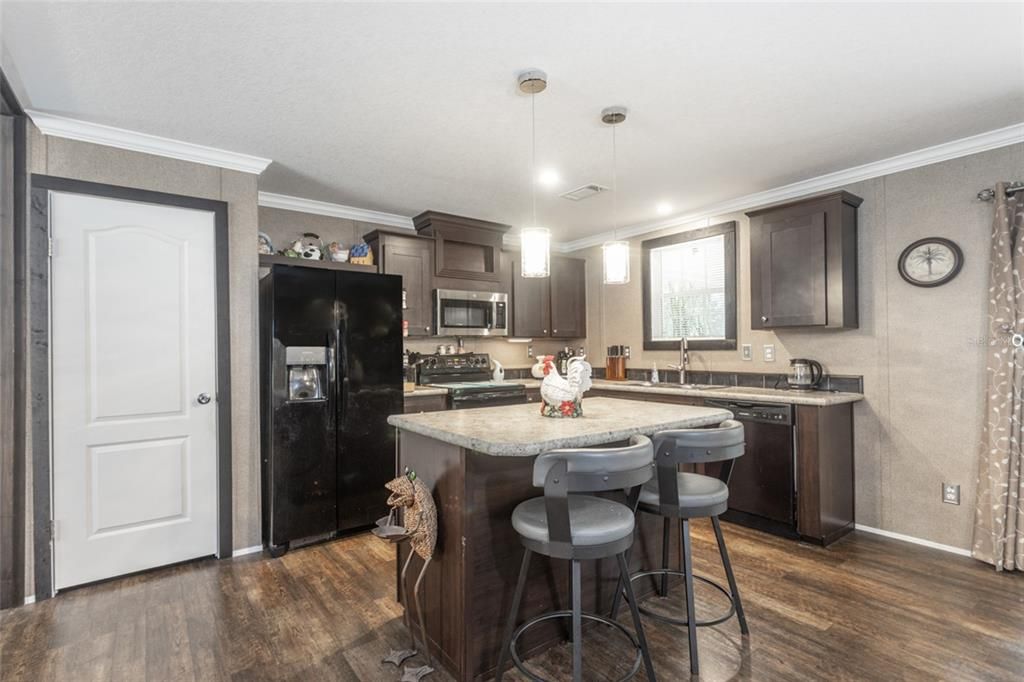 Interior, Kitchen, Pendant Lights, Recessed Lighting, Wood Texture Flooring