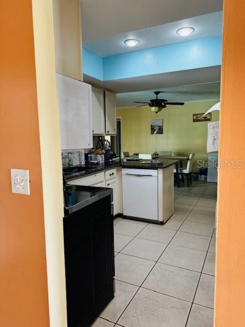 Interior, Kitchen, Recessed Lighting