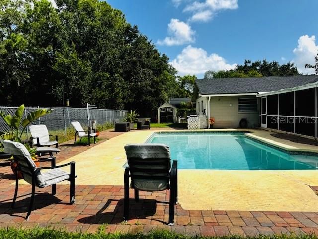 Exterior, Pool