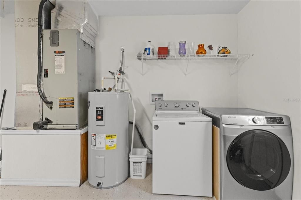 Interior, Washer