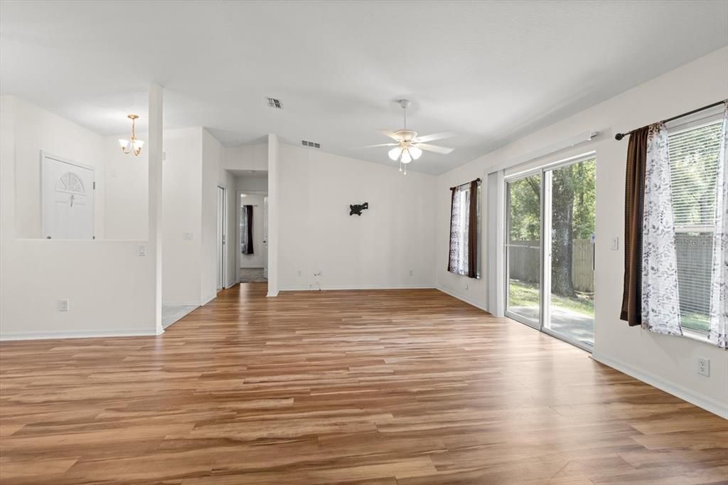 Chandelier, Empty room, Interior, Wood Texture Flooring