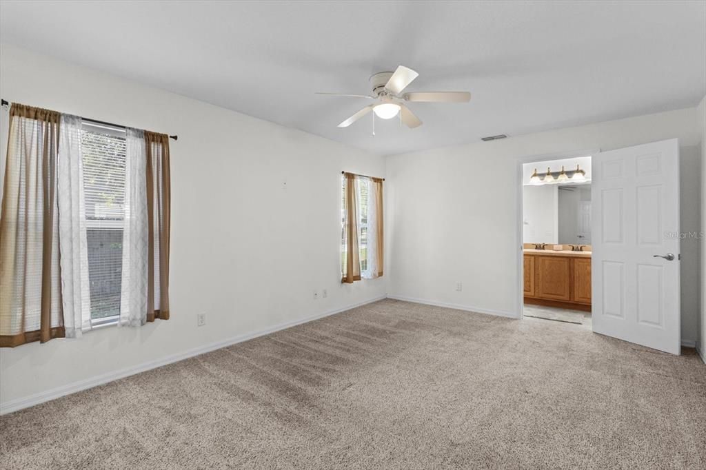 Bathroom, Empty room, Interior