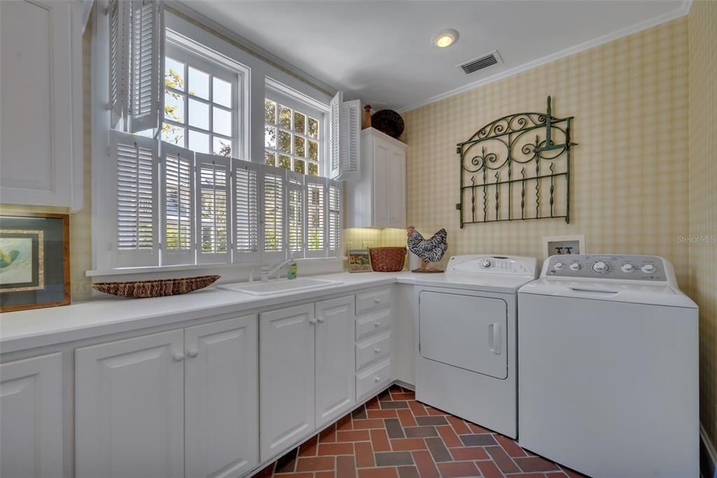 Interior, Recessed Lighting, Washer