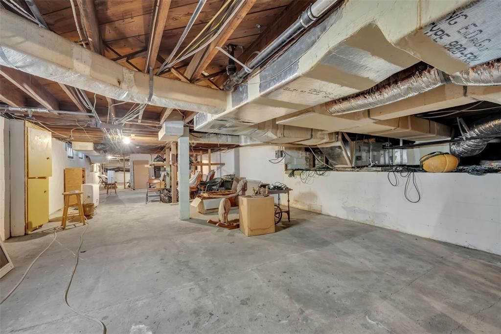 Interior, Wooden Beams