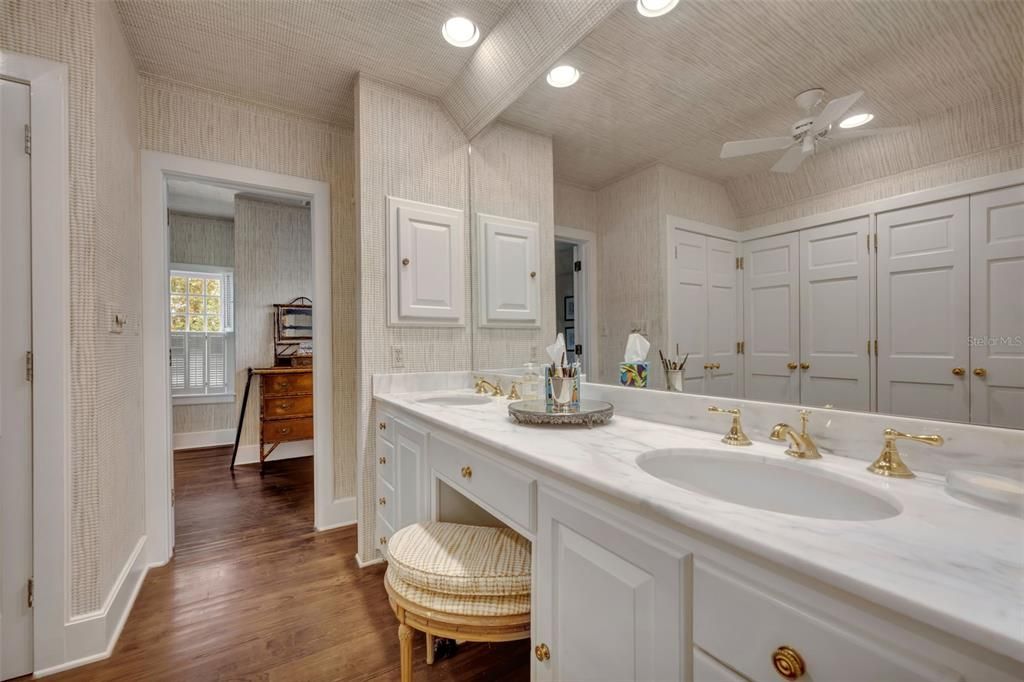 Bathroom, Dual Sink Vanities, Interior, Recessed Lighting, Wood Texture Flooring