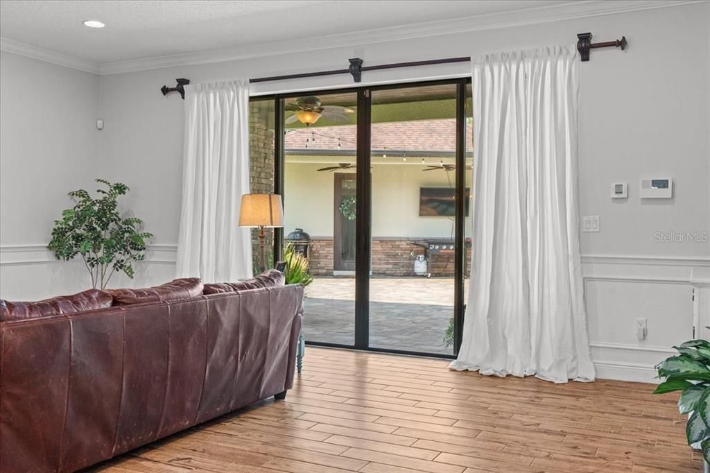 Interior, Recessed Lighting, Wood Texture Flooring